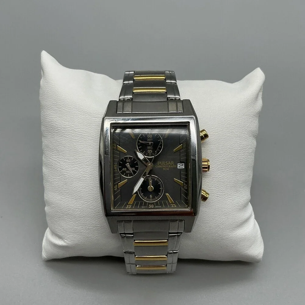 Pulsar YM92-X082 Mens Watch 34mm Chronograph Two Tone Bracelet New Battery 8.25